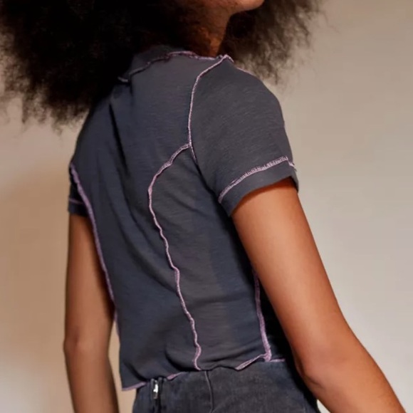 Urban Outfitters- BDG Katie SEAMED BABY TEE - Picture 2 of 3